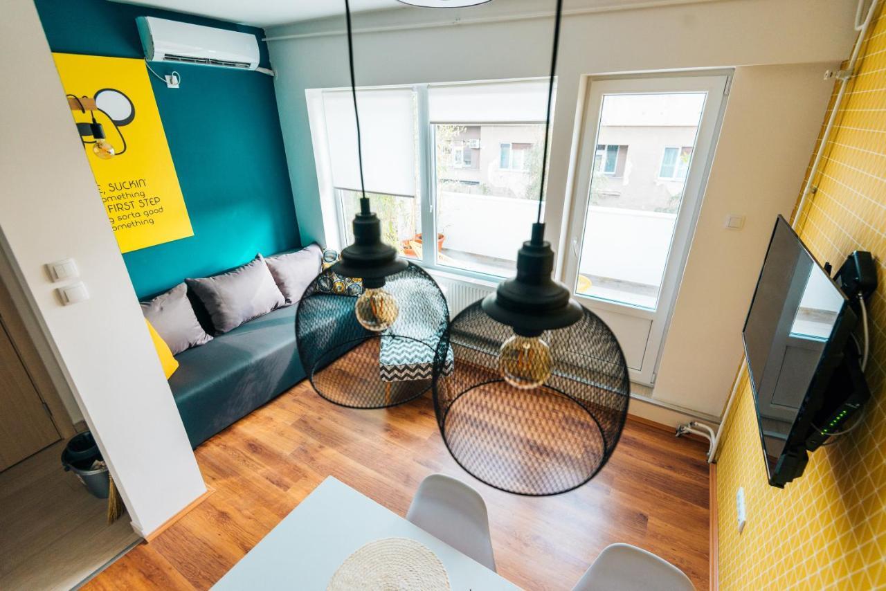 Smile Apartment Нови-Сад Экстерьер фото