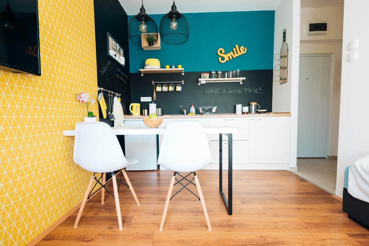 Smile Apartment Нови-Сад Экстерьер фото
