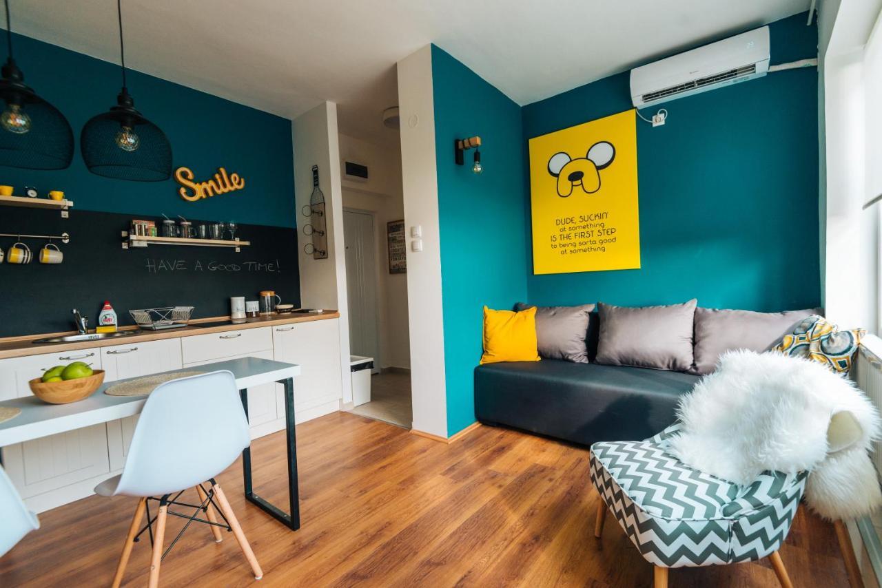 Smile Apartment Нови-Сад Экстерьер фото